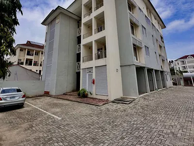 Serviced 1 Bedroom Flat with Swimming Pool — Victoria Island (VI), Lagos