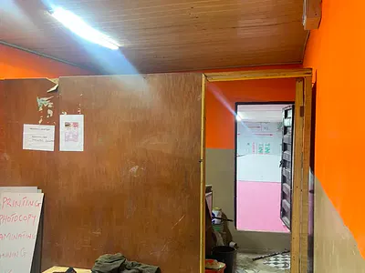 Versatile 3 Room Commercial Space — Adjacent UNILAG and Herbert Macaulay, Yaba, Lagos