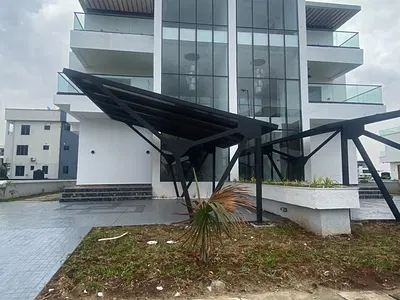 5 Bedroom Fully Detached Duplex — Lekki, Lagos
