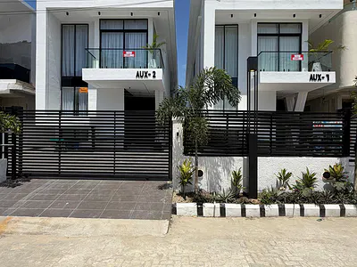 Elegant 5 Bedroom Duplex — Lekki, Lagos