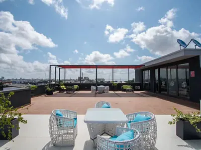 Luxury 2 Bedroom Flat with Excellent Facilities — Lekki Phase 1, Lekki, Lagos