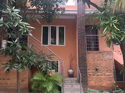 5 Bedroom Terraced Duplex — Osapa, Lekki, Lagos