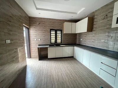 4 Bedroom Terraced Duplex — Anthony, Maryland, Lagos