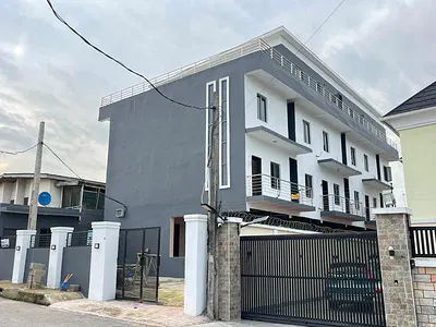 4 Bedroom Terraced Duplex — Anthony, Maryland, Lagos