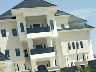 Automated Magnificent 9 Bedroom Smart House with Elevator, Pool Etc — Asokoro, Asokoro District, Abuja