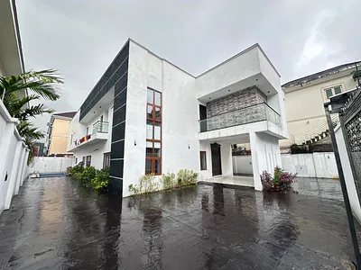 Exquisite 6 Bedroom Fully Detached Mansion with BQ and Swimming Pool — Ikeja GRA, Ikeja, Lagos