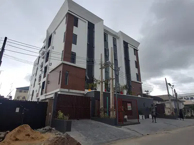 2 Bedroom Flat with En-Suite Bedrooms — Lekki, Lagos