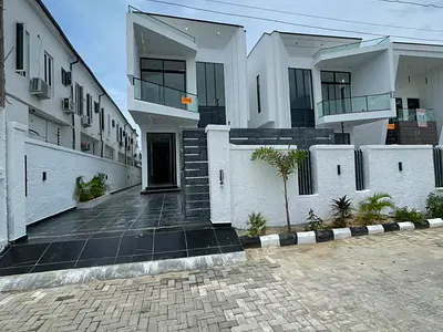 Exquisitely Finished 5 Bedroom Fully Detached Duplex with BQ and Pool — Lekki, Lagos