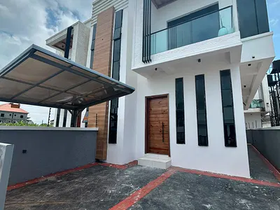 Cozy Master Bedroom (Upstairs) — Lekki, Lagos