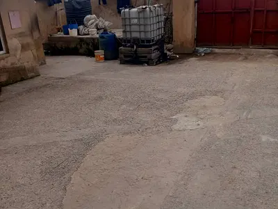 16800 Square Foot Industrial Warehouse, Self Compound — Eric Moore, Surulere, Lagos