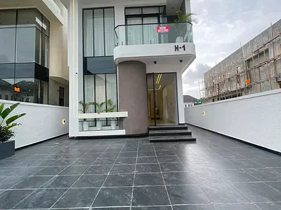 Super Luxury Brand New 5 Bedroom Fully Detached Duplex with BQ & Pool — Orchid, Lekki, Lagos