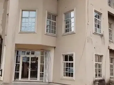 Office Space Measuring 180SQM on a Busy Major Road — Stadium Road, Port Harcourt, Rivers