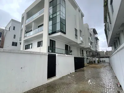 4 Bedroom Terraced Duplex with Penthouse — Ikoyi, Lagos