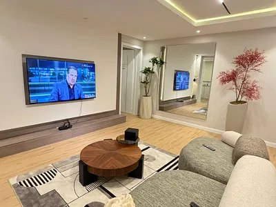 Luxury 1 Bedroom Apartment with Pool — Lekki Phase 1, Lekki, Lagos