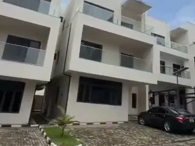Newly Built 5 Bedroom Semi-Detached Duplex with BQ — Guzape District, Abuja