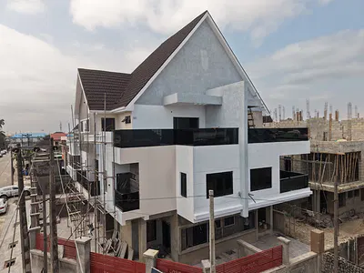 Luxury 5 Bedroom Detached Duplex — Gbagada, Lagos