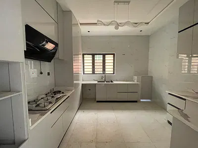 Contemporary 3 Bedroom Apartment with BQ — Maryland, Lagos