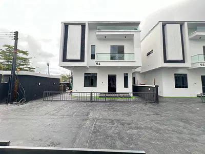 4 Bedroom Detached Duplex — Lekki, Lagos