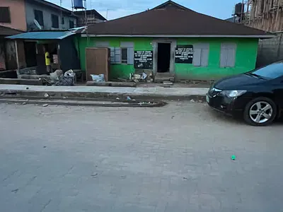 Residential Land with Demolishable Bungalow — Off Apata, Shomolu, Lagos