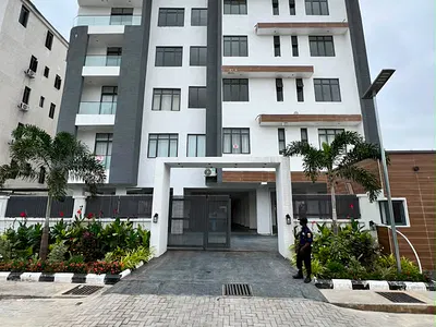 Stunning 3 Bedroom Apartment with Pool and Gym — Stunning 3 Bedroom Apartment with Pool and Gym, Ikate, Lekki, Lagos