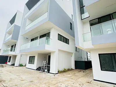 5 Bedroom Detached Duplex with BQ — Banana Island, Ikoyi, Lagos