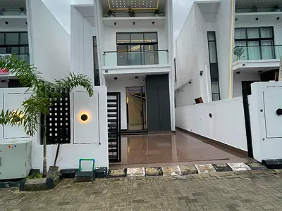 Topnotch Finished Contemporary 4 Bedroom Fully Detached Duplex with BQ — Lekki, Lagos