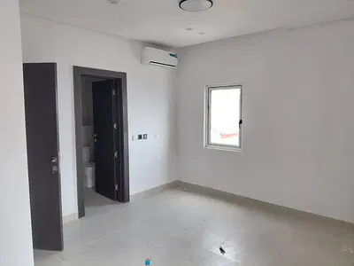 10 Units of 4 Bedroom Flats with Pool, Gym, Parking Lots — Akin Ogunlewe, Victoria Island (VI), Lagos