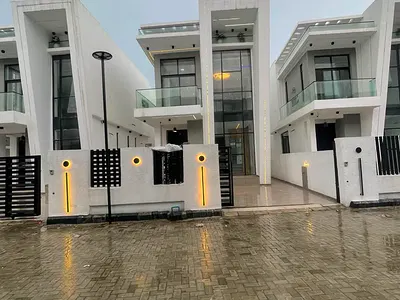 Alluringly Finished Contemporary 5 Bedroom Fully Detached Duplex — Lekki, Lagos