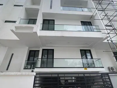 4 Bedroom Terraced Duplex with Penthouse — Ikoyi, Lagos