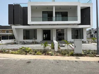 Contemporary 5bedroom Detached Duplex — Lekki, Lagos