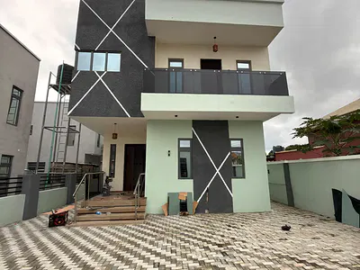 4 Bedroom Detached Duplex — Ibadan, Oyo