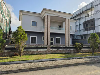 5 Bedroom Fully Detached Luxury Duplex — Lekki, Lagos