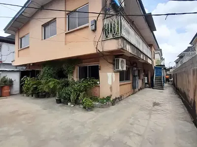 A Block of 2 Units of 4 Bedroom Flats on 467SQM — Ilupeju Estate, Ilupeju, Lagos