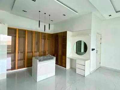 5 Bedroom Detached Duplex with Pool and Gym — Lekki, Lagos