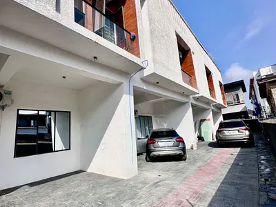 Clean 4bedroom Duplex — Lekki, Lagos
