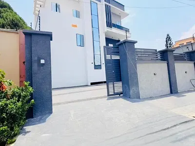 4 Bedroom Detached Duplex — Magodo Phase 1, Magodo, Lagos