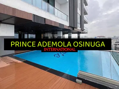 Top Luxury 4 Bedroom Apartment with 2BQ, Pool, Gym, Squash Etc — Ikoyi, Lagos