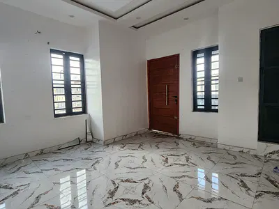 Luxury 2 Bedroom Flat Available — Sabo Yaba, Yaba, Lagos
