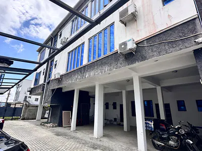 Leasing Without Furnitures 2 Bedroom Apartment — Lekki, Lagos