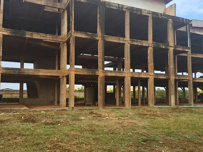 Commercial Mall on 3 Floors with Penthouse. — Opic Commercial Zone, Agbara-Igbesa, Lagos