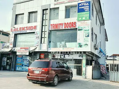 Plaza / Complex / Mall on 850SQM — Lekki, Lagos