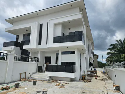 5 Bedroom Semi-Detached Duplex — Ngozika Estate, Awka, Anambra