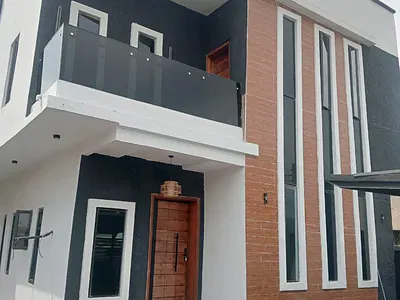 Detached Duplex — Magodo, Lagos