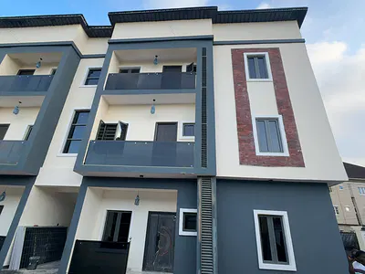 2 Bedroom Apartment — Off Ademola Ojomu Street, Aguda, Surulere, Lagos