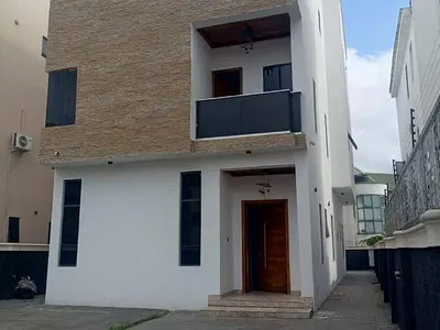 5 Bedroom Fully Detached Duplex — Ikeja, Lagos