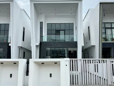 Elegant 5 Bedroom Fully Detached with Pool & BQ in a Secure Estate — Ajah, Lagos