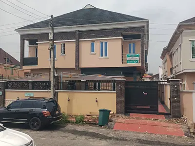 4 Bedroom Semi-Detached Duplex — Magodo, Lagos
