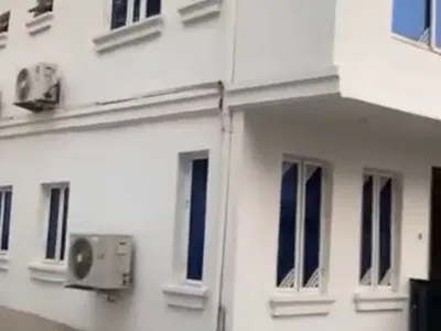 1000SQM of 5 Bedroom Semi-Detached Duplex — Maitama District, Abuja