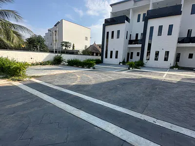 3 Bedroom Flat — Katampe Extension, Katampe, Abuja