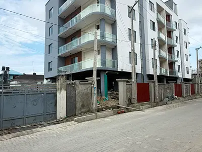 Standard 2 Bedroom Apartment with Elevator, Swimming Pool — Lekki Phase 1, Lekki, Lagos